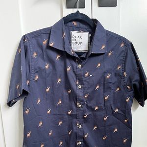 Peau de Loup short sleeve button down deer pattern size 8